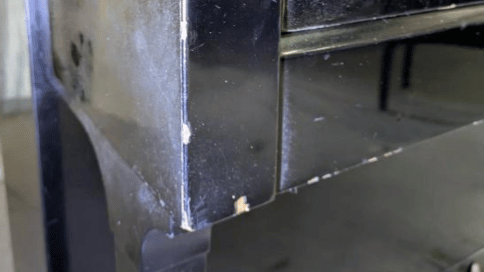 傷や汚れが有る