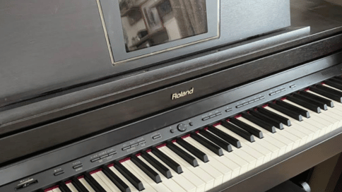 出ない音があるローランド
