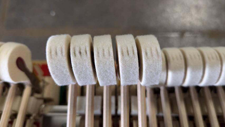 買取実績用YAMAHA C3X 6477395-2