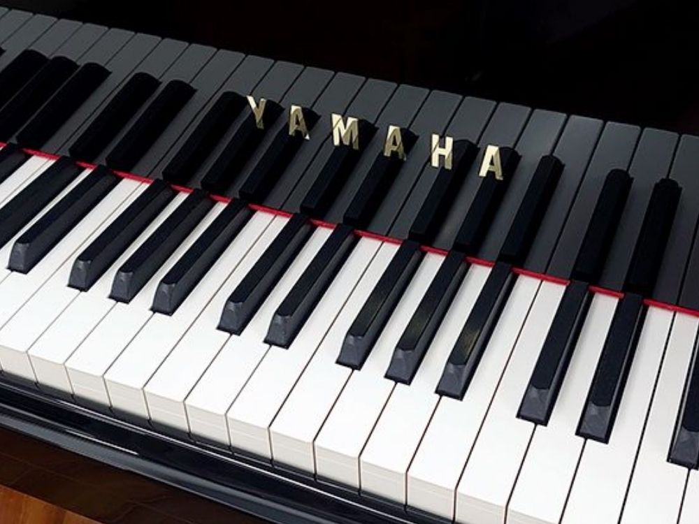 ヤマハC3LA6108476