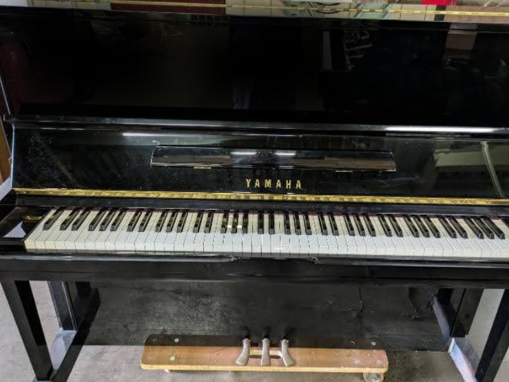 買取実績用　YAMAHA U100 5433421