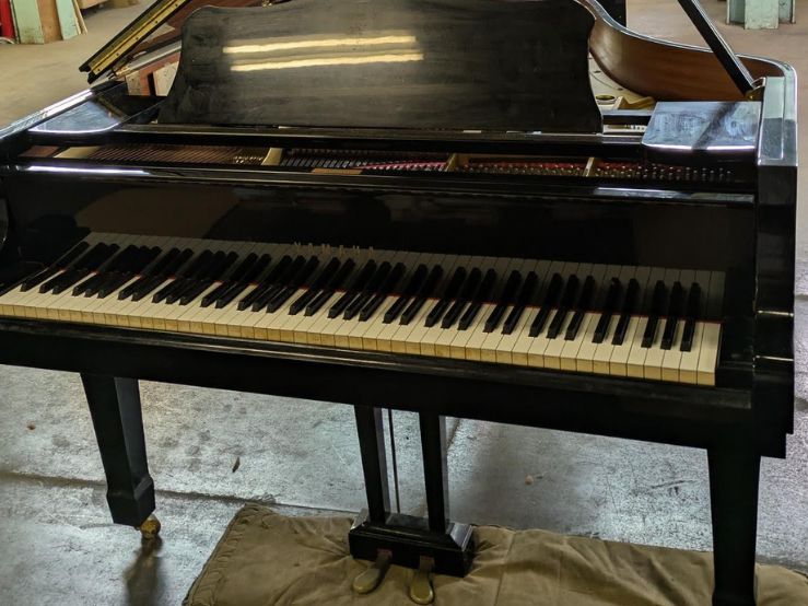 買取実績用　YAMAHA C3 3040337