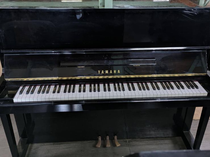 買取実績用　YAMAHA U10BL 4683538