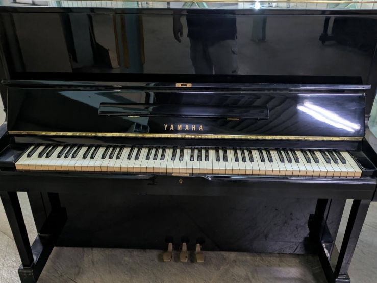 買取実績用　YAMAHA U1H 2082877