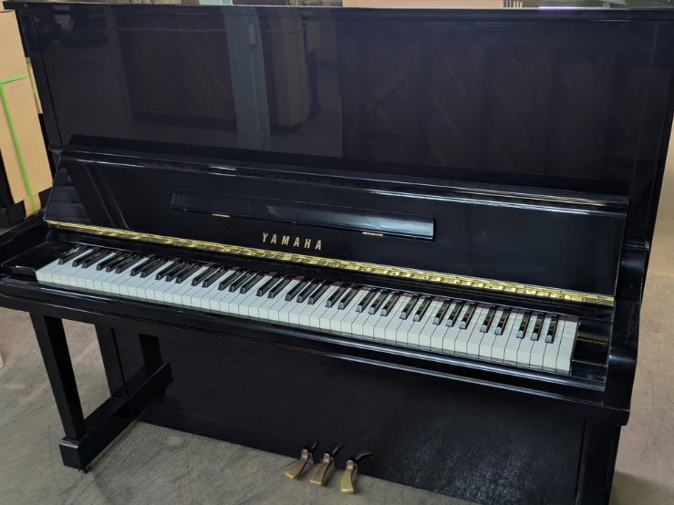 買取実績用　YAMAHA U30BL 4512174